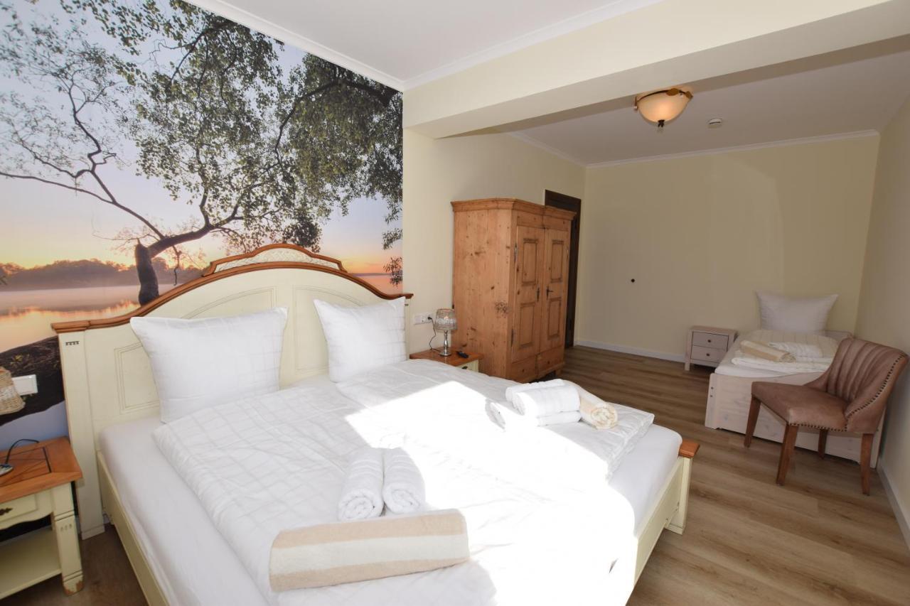 Landhaus Hideaway Mit Aussenpool, Sauna Und Kamin Bosau ภายนอก รูปภาพ