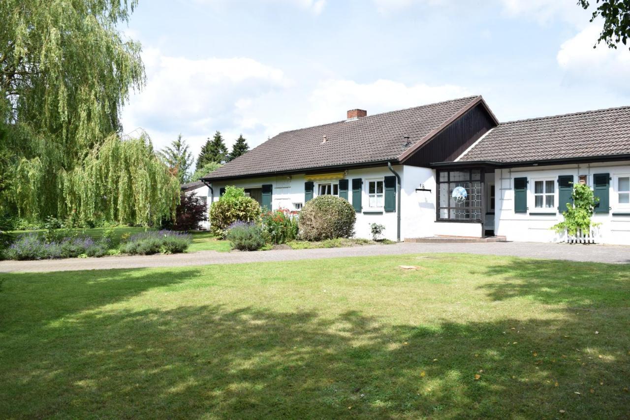 Landhaus Hideaway Mit Aussenpool, Sauna Und Kamin Bosau ภายนอก รูปภาพ
