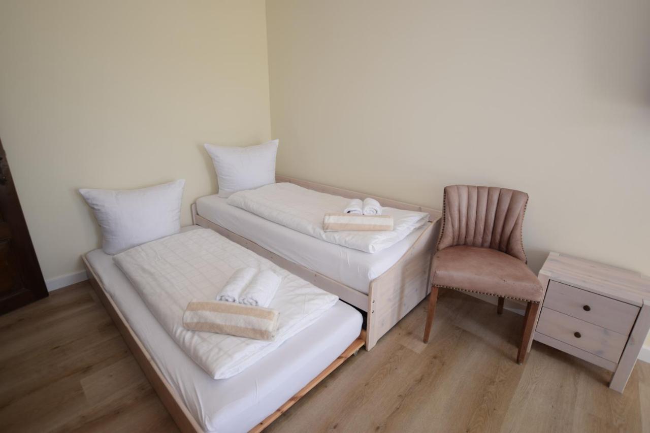Landhaus Hideaway Mit Aussenpool, Sauna Und Kamin Bosau ภายนอก รูปภาพ