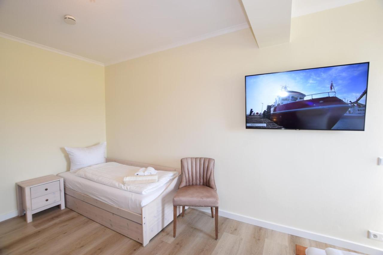 Landhaus Hideaway Mit Aussenpool, Sauna Und Kamin Bosau ภายนอก รูปภาพ