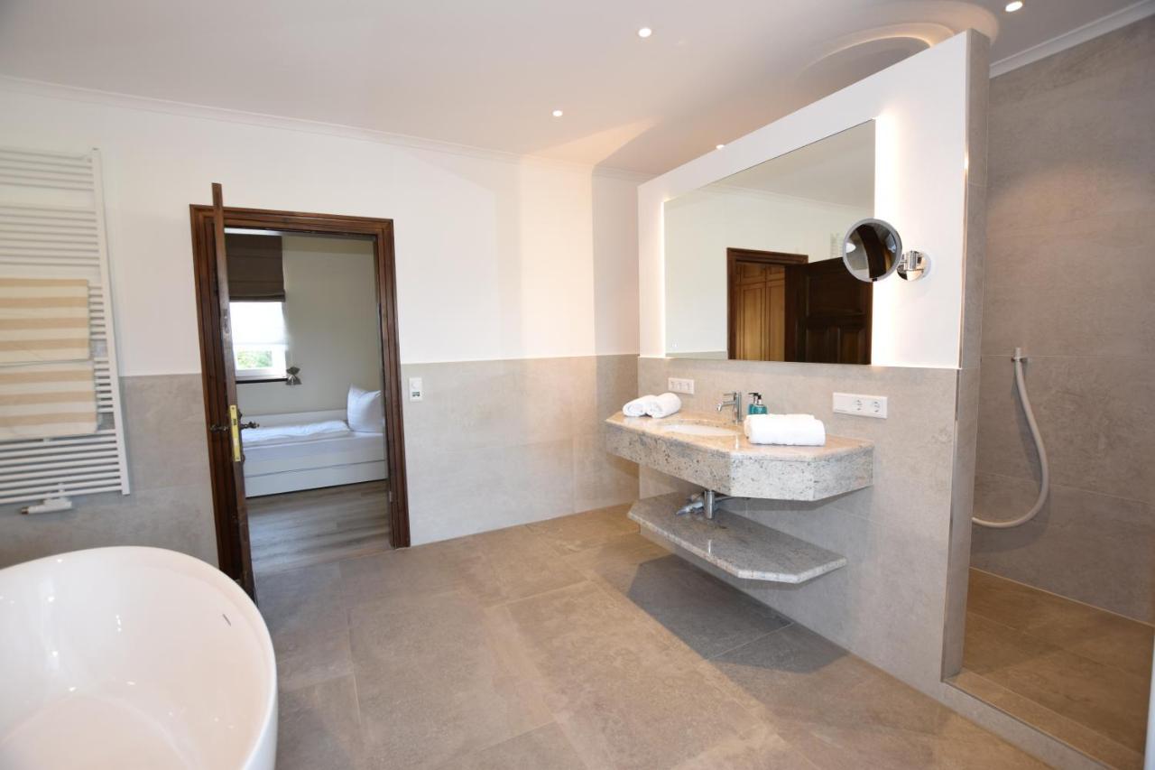 Landhaus Hideaway Mit Aussenpool, Sauna Und Kamin Bosau ภายนอก รูปภาพ