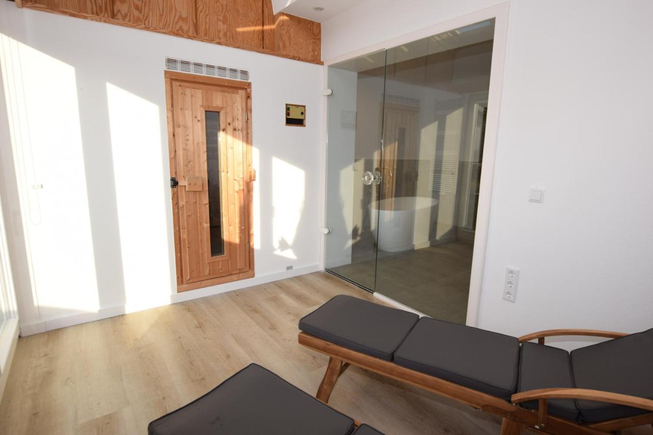 Landhaus Hideaway Mit Aussenpool, Sauna Und Kamin Bosau ภายนอก รูปภาพ